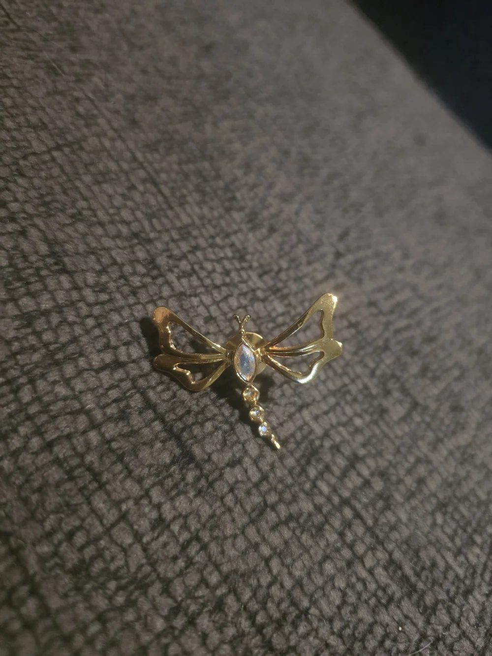 Avon | Vintage Dragonfly Brooch